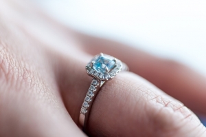 Why Wear Gemstone in Left Hand | Benefits of Wearing Diamond
